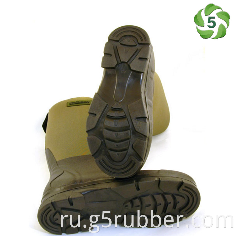 Green Rubber Boots Of 14 Inch High